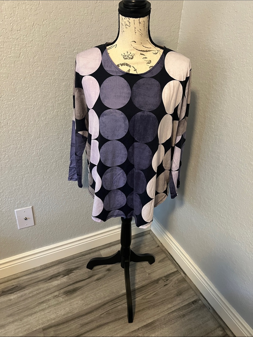 Women's three-quarter length Sleeve Polka Dot Tunic - Black and Lavender